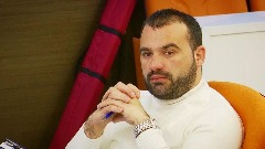 thumb1.jpg