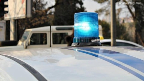 Uhapšena jedna osoba, imao nelegalno oružje i aktivirao bombu u dvorištu kuće thumb2.jpg