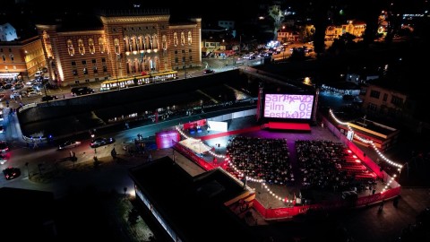 Počeo 31. Sarajevo Film Festival: Otvoreno UNIQA ljetno kino Stari Grad thumb2.jpg