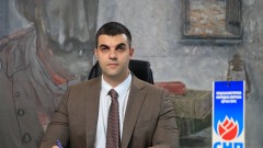 thumb1.jpg