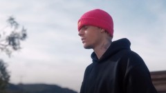 Justin Bieber se uvelike priprema za nastup na Coachelli: "Uzbuđen je i naporno radi" thumb1.jpg