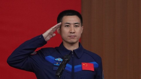 Kina u svemir šalje najmlađeg astronauta i s njime četiri miša thumb2.jpg