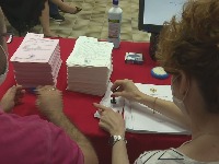30.08.2020---06.55---budva-pokrivalice-otvaranje-birackog-mjesta---mog03ch1pframe2855.jpeg
